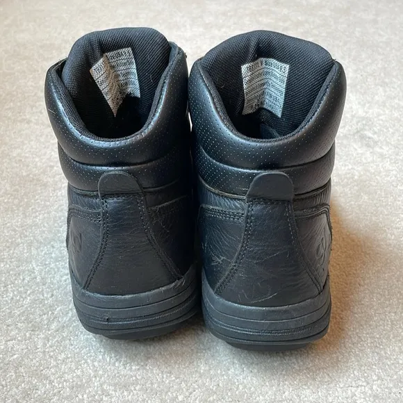 📫 Gravity Defyer leather waterproof work boots