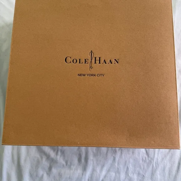 🧳 NWT Cole Haan Air Bentley Boot II – Men’s 9.5M – Oak 🧳