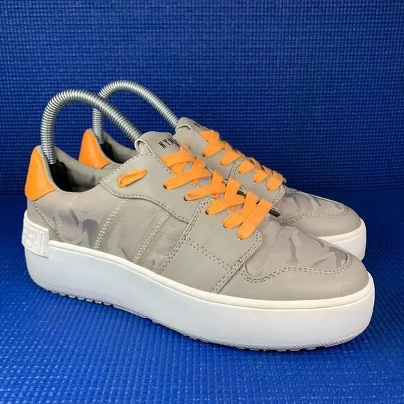 🔴 STEVE MADDEN ZAYDEN CAMOUFLAGE Women`s Size 7M Grey Orange Comfort Shoes