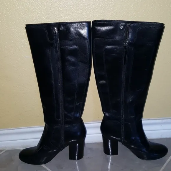 💝 VINCE CAMUTO KYRIA TALL BOOTS