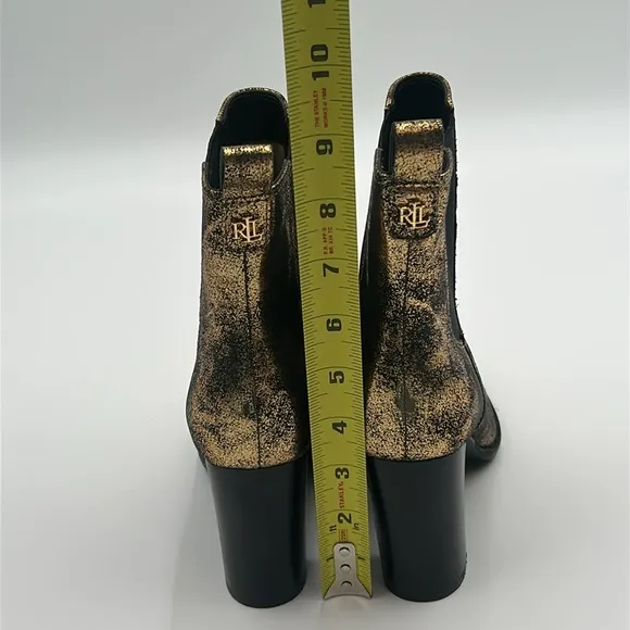 1721- Lauren Ralph Lauren Women’s Ankle Boots Size 7.5 NWT