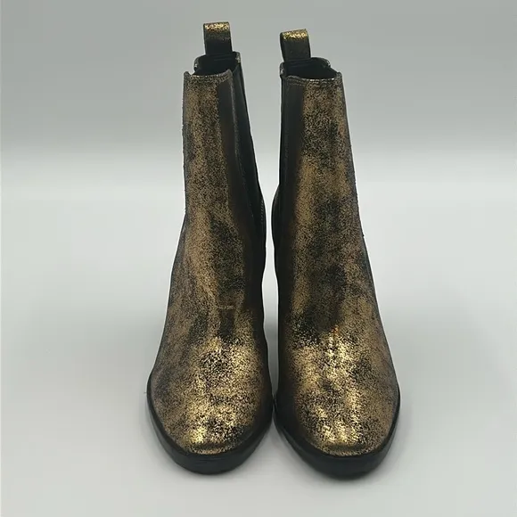 1721- Lauren Ralph Lauren Women’s Ankle Boots Size 7.5 NWT