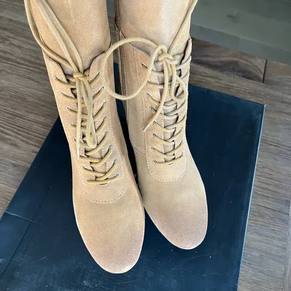 $229 New Charles David Bulletin Suede Leather Tall Knee High Lace Up 6.5 …