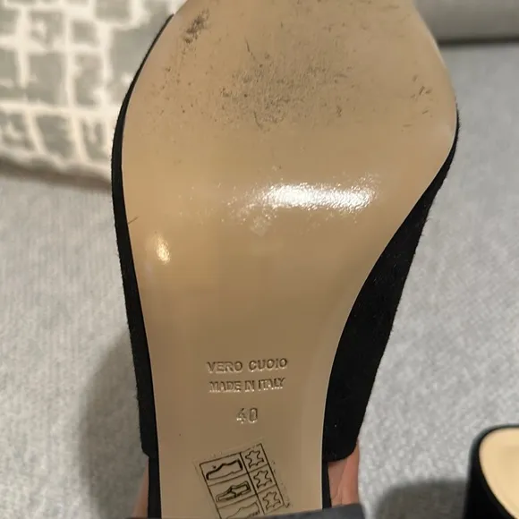 275 Central Women's Suede Shoes, Size 40