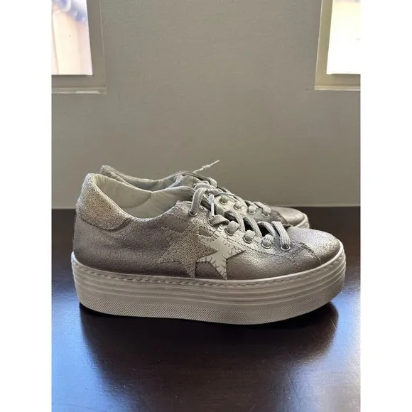 2Star Women's Platform Shoes Lace Up Star Patches Size EU 40 Metallic Gray Italy