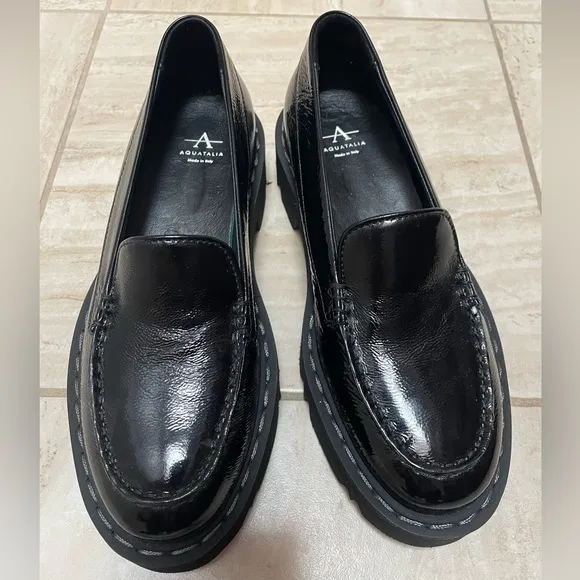 $450 New Aquatalia Hayley water resistant platform loafer black patent leather.