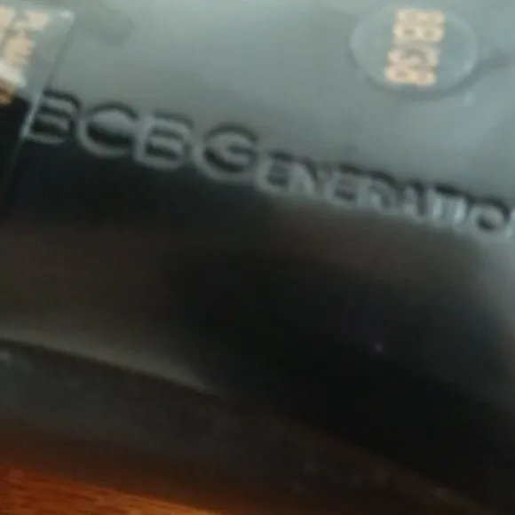 #5 F BCBGeneration LEATHER CUFF-ABLE BLACK. Leather Boots NWOT