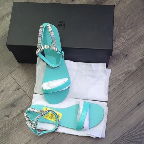 AAJ By Aminah Elegant Turquoise Sandals with Rhinestone Detailing