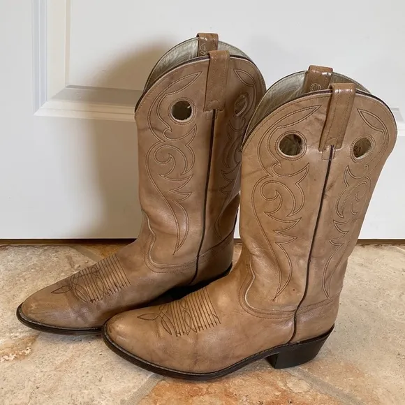 Acme cowboy boots Mens Size 10.5D blonde/Tan leather embroidered Western Work