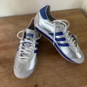 Adidas Country OG Athletic Shoes 'Matte Silver/Blue' - Size 8 Men's