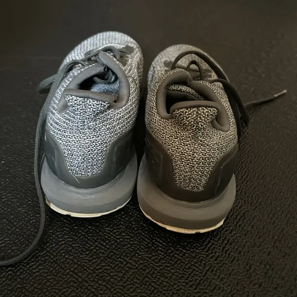 Adidas Men’s Grey Athletic Shoes