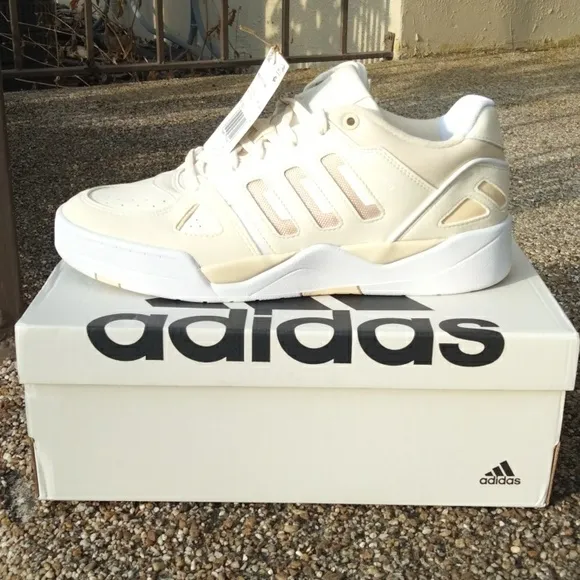 adidas MIDCITY LOW SHOES