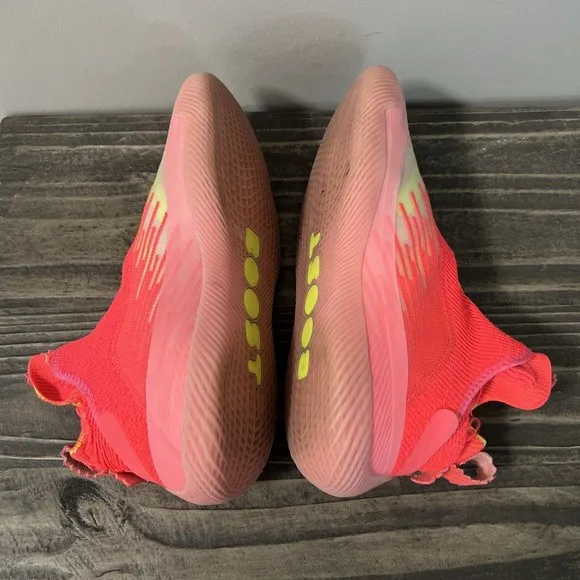 Adidas N3Xt L3V3L Futurenatural Mens Size 9 Signal Pink Primeknit H68992
