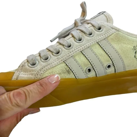 Adidas Nizza Platform Shoes Rare Unique Lemony Cream Color w/ Music Graphics 8