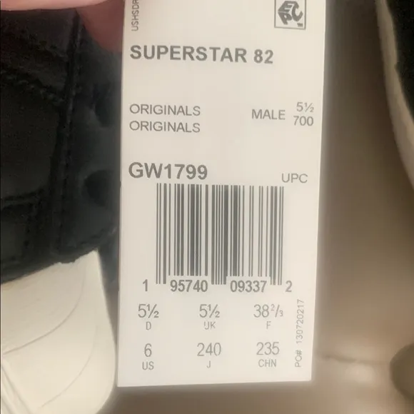 Adidas Superstar Black and White Athletic Shoes Sleek Design
