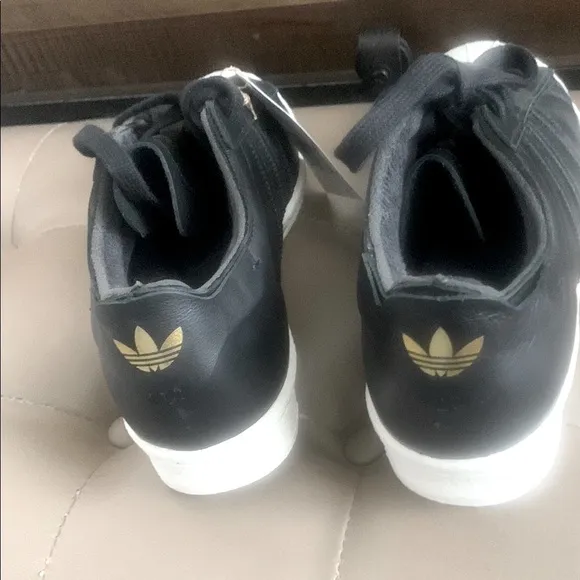 Adidas Superstar Black and White Athletic Shoes Sleek Design