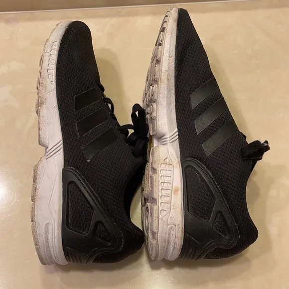 Adidas Torsion XZ FLUX Athletic Shoes