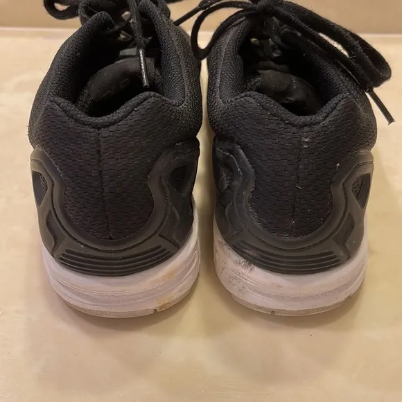 Adidas Torsion XZ FLUX Athletic Shoes