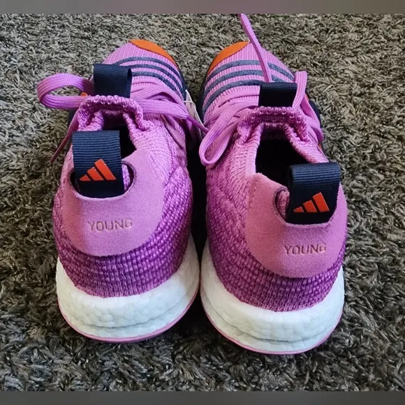 Adidas Trae Young 2 Lilac Stratosphere Athletic Basketball Shoes 11M 12W NEW