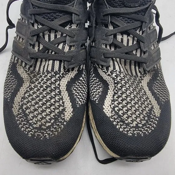 Adidas Ultra Boost 5.0 Mens 10 DNA Oreo Black Low Top Athletic Shoes FY9348
