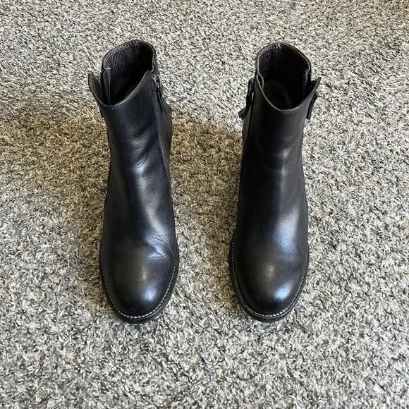 AGL Attilio Giusti Leombruni Sz 39 US 9 Black Leather Ankle Boots Double Zip