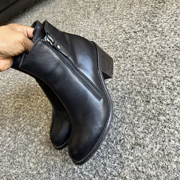 AGL Attilio Giusti Leombruni Sz 39 US 9 Black Leather Ankle Boots Double Zip