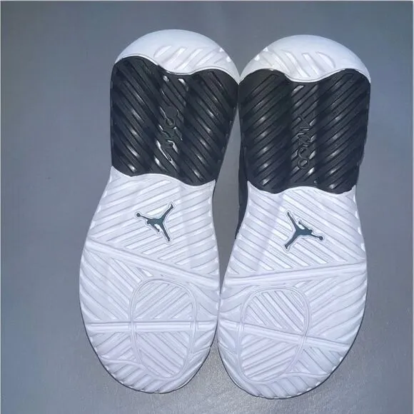Air Jordan MA2 Size 3.5 Youth / Women’s 5 *SAMPLE* Shoes CW6594 Sneaker GS Green