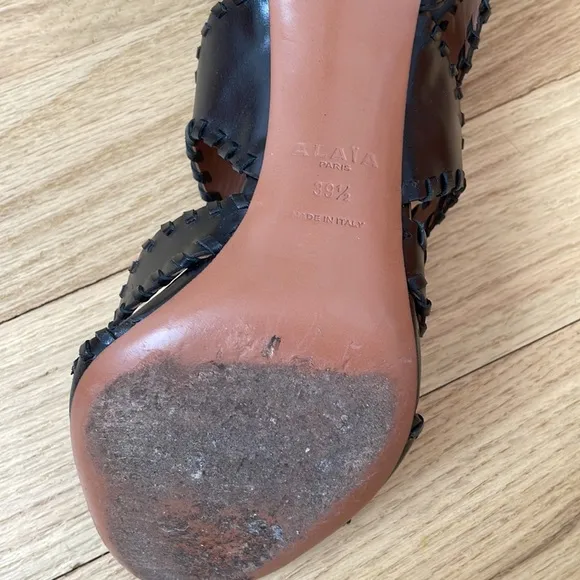 Alaia black heel sandals