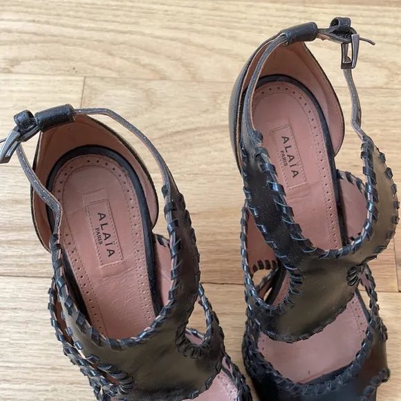 Alaia black heel sandals