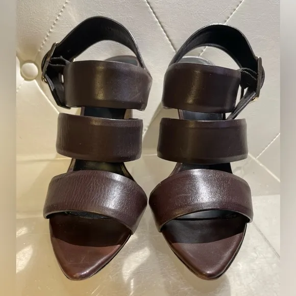 Alexander wang “kerry” sandals in molasses brown sz 38 Good condition
