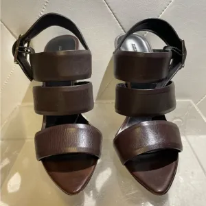 Alexander wang “kerry” sandals in molasses brown sz 38 Good condition