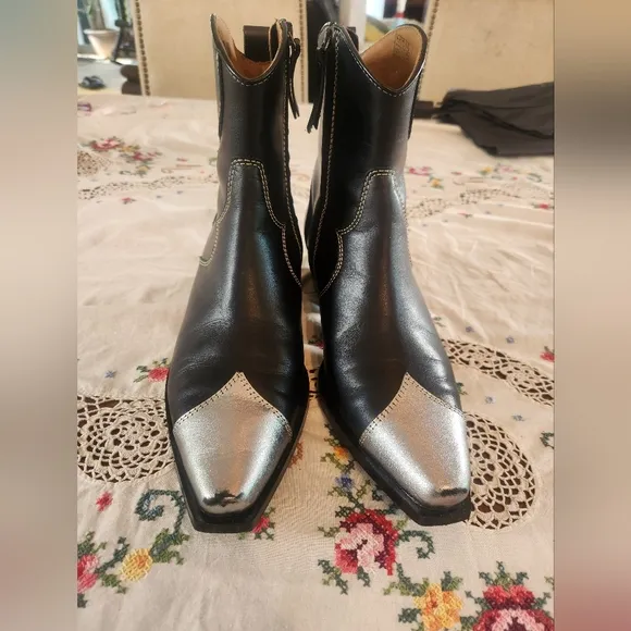 Alohas Buffalo Cowboy Western Leather Boots In Black And Silver Size 40