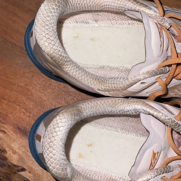 Altra Athletic Shoes