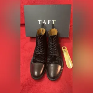 AMAZING Condition Used Twice Velvet, a luxury brand leather boots!!