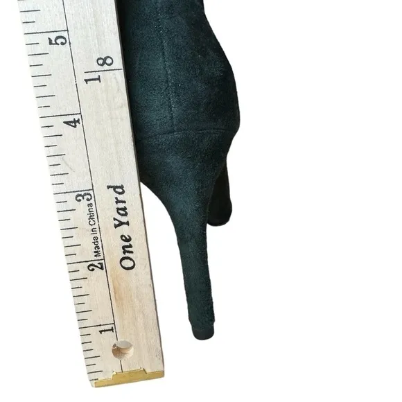 &amp; OTHER STORIES Front Cut Suede Boots