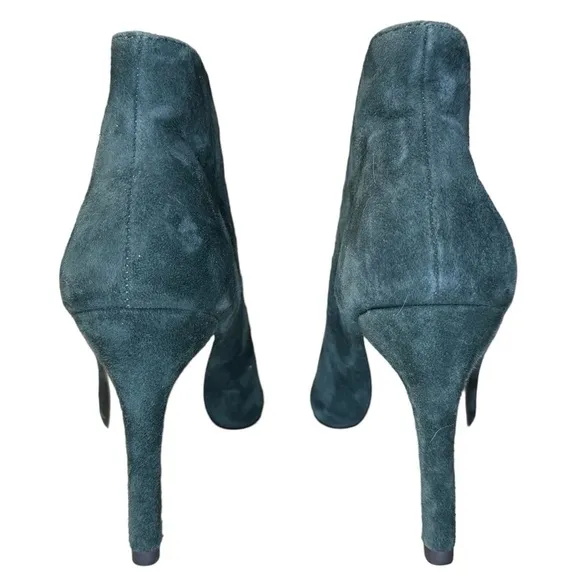 &amp; OTHER STORIES Front Cut Suede Boots