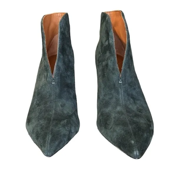 &amp; OTHER STORIES Front Cut Suede Boots