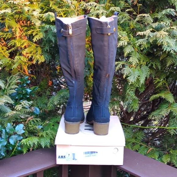 AMS Confidence Tall Boots - Like NEW