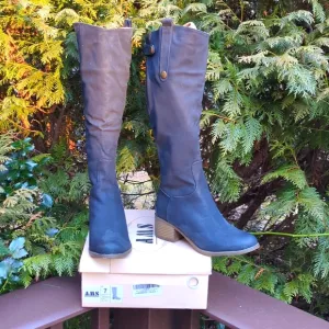 AMS Confidence Tall Boots - Like NEW