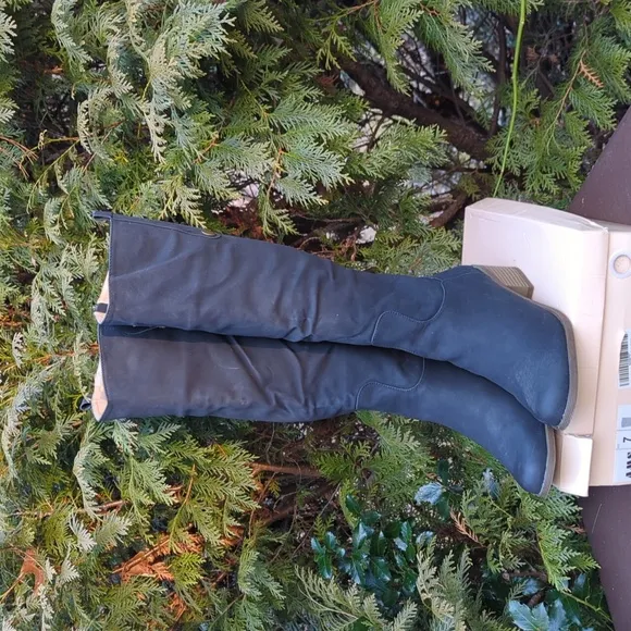 AMS Confidence Tall Boots - Like NEW