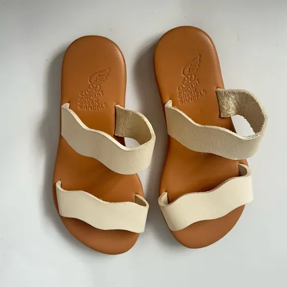 Ancient greek sandals Little kastos soft sz 27 off white