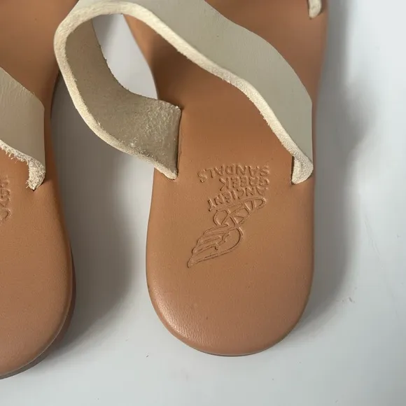 Ancient greek sandals Little kastos soft sz 27 off white