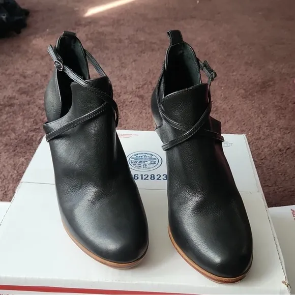 Anthropologie Black and Brown Heeled Boots with Elegant Stiletto