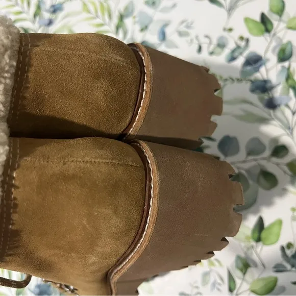 Anthropologie Dolce Vita Hanley Suede Ankle Boots size 8.5