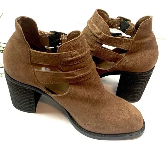 Anthropologie Jeffrey Campbell Brown Suede Ankle Boots