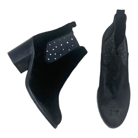 Anthropologie Musse &amp; Cloud Black Crushed  Mency studded Boot 9