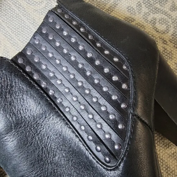 Antonio Melani Eadie Black Studded Leather Ankle Boots booties Size 10