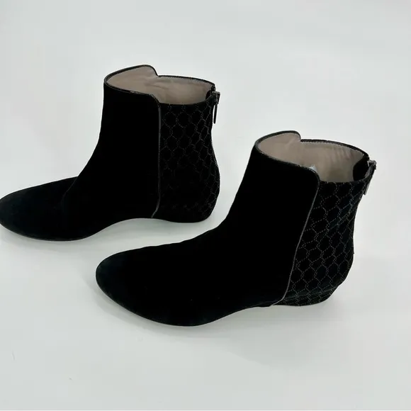 Aquatalia Women Suede Leather Chelsea Boots Black Wedge Heels Booties Size 8.5
