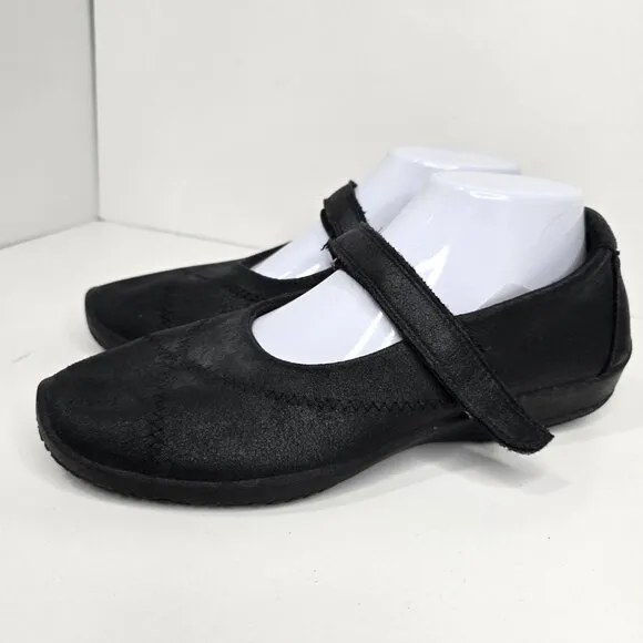 Arcopedico L18 Comfort Walking Mary Jane Shoes Black Lytech Stretch