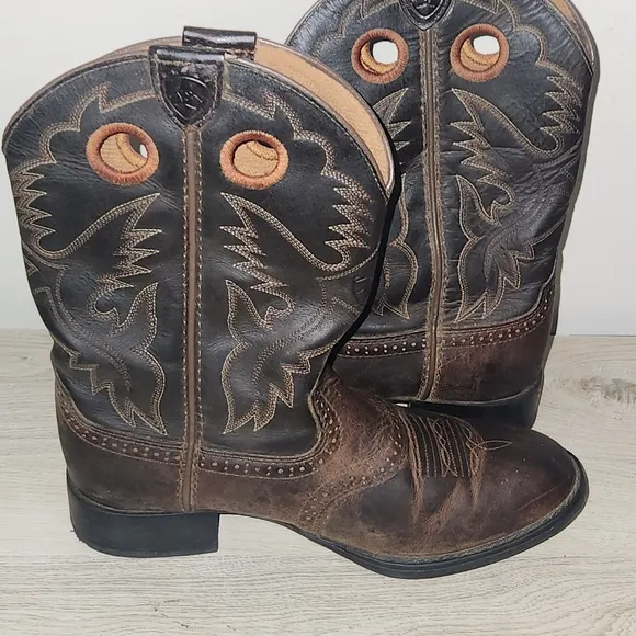 ARIAT Kids Leather Western 4LR Pull On Cowboy Work Boots Youth Big Kid Size 2